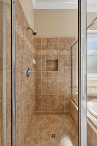 2004 Elvenden Way, Roseville, CA 95661