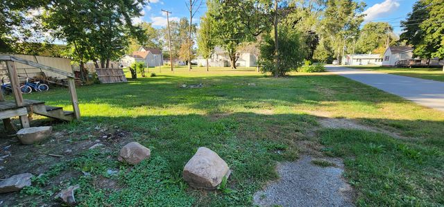 630 E Elm Street, Rensselaer, IN 47978