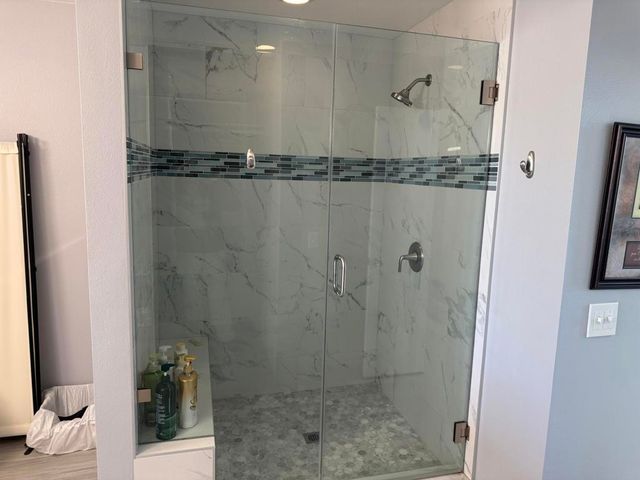 54446 Oaktree, La Quinta, CA 92253