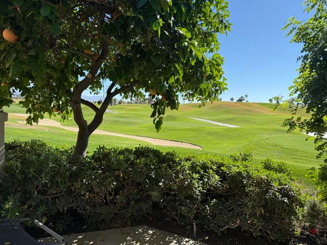 54446 Oaktree, La Quinta, CA 92253