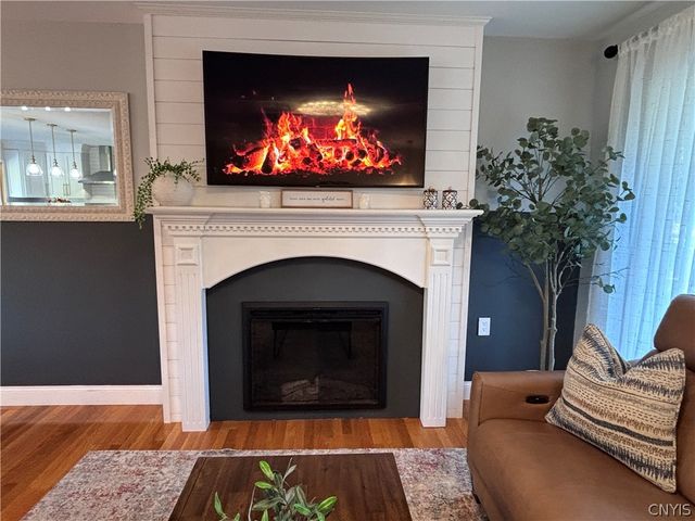 9529 Chapman Road, New Hartford, NY 13413