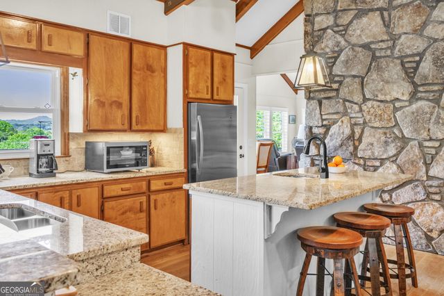 3717 Cochran Road, Gainesville, GA 30506