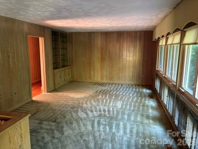 255 Glengarnock Road, Tryon, NC 28782
