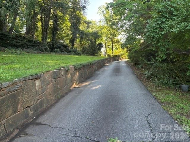 255 Glengarnock Road, Tryon, NC 28782