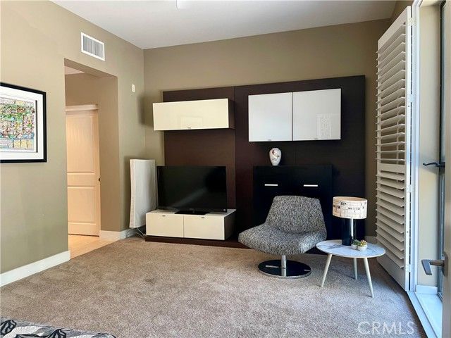 402 Rockefeller 118, Irvine, CA 92612