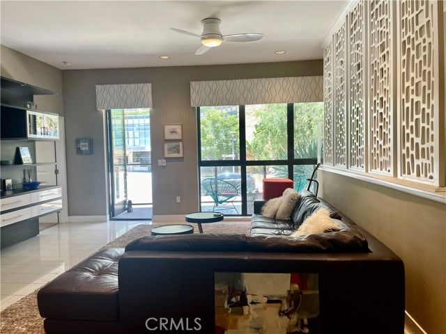 402 Rockefeller 118, Irvine, CA 92612