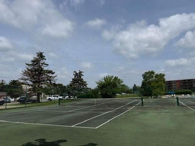 16 E Old Willow Road 405s, Prospect Heights, IL 60070