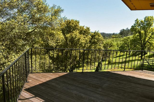 2587 Burns Rd, San Andreas, CA 95249