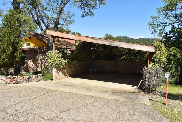 2587 Burns Rd, San Andreas, CA 95249