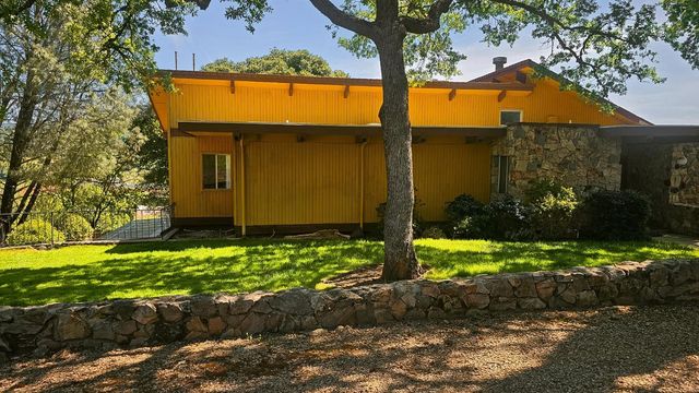 2587 Burns Rd, San Andreas, CA 95249