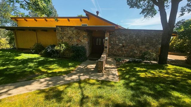 2587 Burns Rd, San Andreas, CA 95249