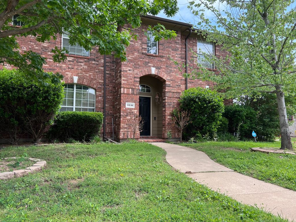 11536 Clover Knoll Drive, Frisco, TX 75035