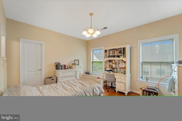 11415 MACTAVISH HTS, Fairfax, VA 22030