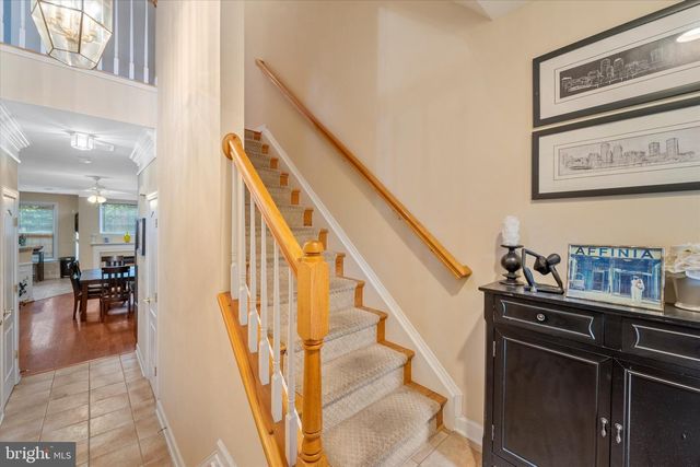 11415 MACTAVISH HTS, Fairfax, VA 22030