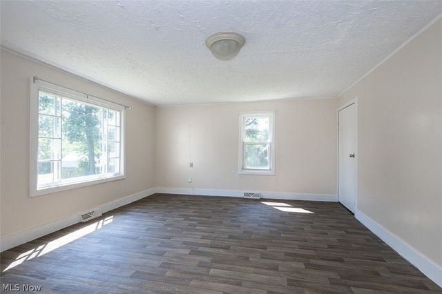 12827 Fruitside Road, Garfield Heights, OH 44125