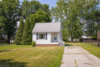 12827 Fruitside Road, Garfield Heights, OH 44125