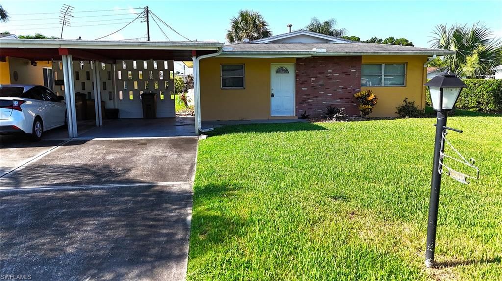 2214 E 6th ST, LEHIGH ACRES, FL 33936 — photo 2