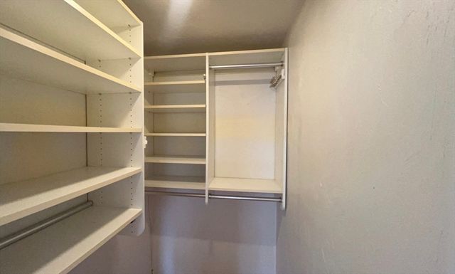 354 Neponset St E, Canton, MA 02135