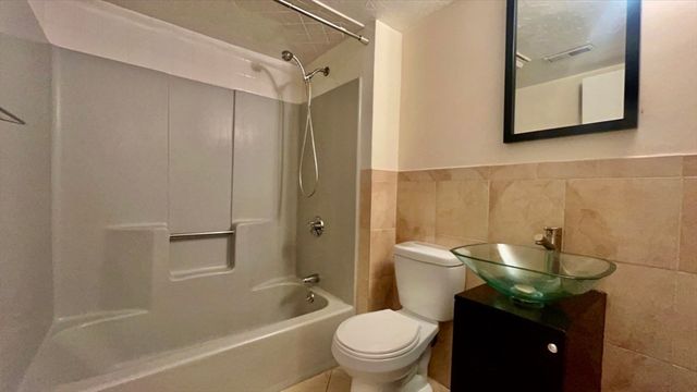 354 Neponset St E, Canton, MA 02135