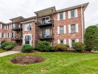 354 Neponset St E, Canton, MA 02135
