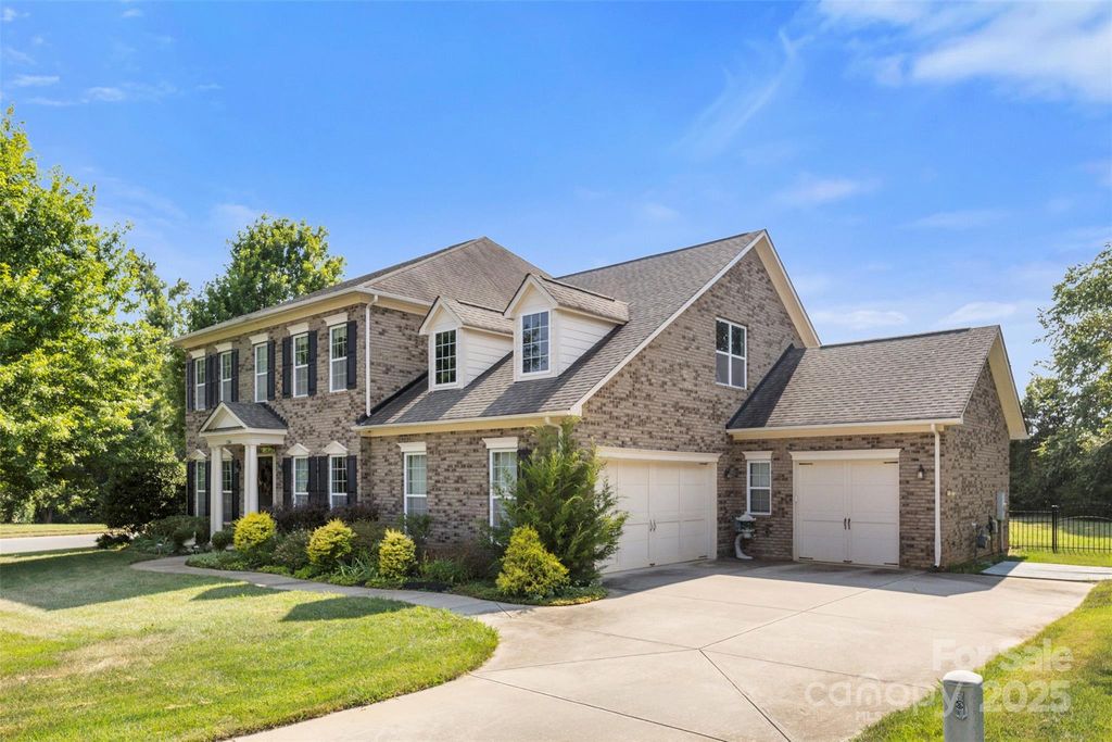 1204 Vaugelas Court, Monroe, NC 28110