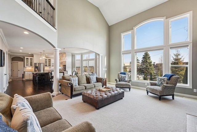 N49W18765 Emerald Hills DRIVE, Menomonee Falls, WI 53051