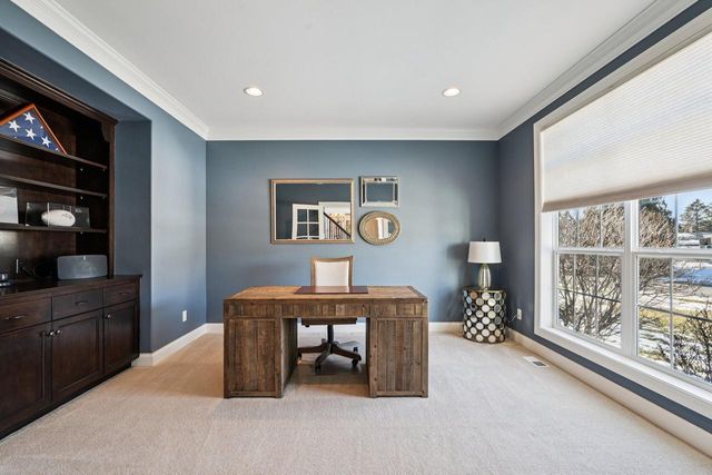 N49W18765 Emerald Hills DRIVE, Menomonee Falls, WI 53051