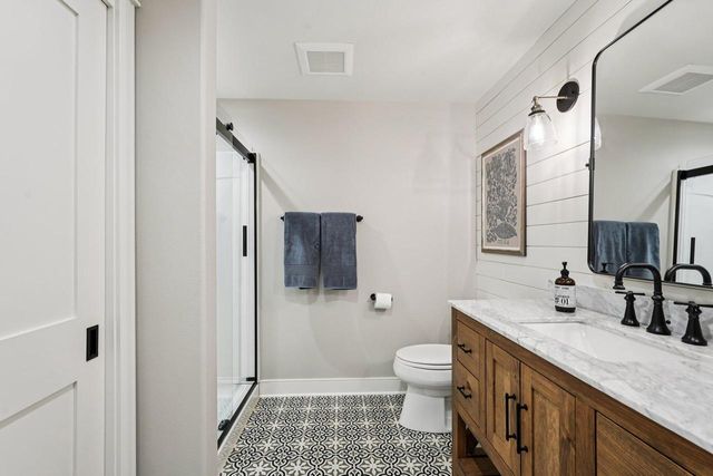 N49W18765 Emerald Hills DRIVE, Menomonee Falls, WI 53051