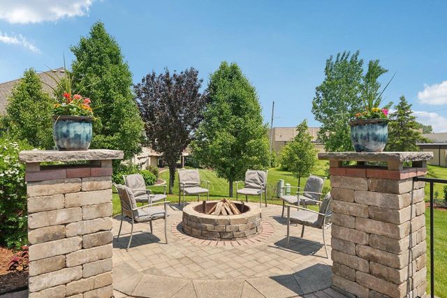 N49W18765 Emerald Hills DRIVE, Menomonee Falls, WI 53051