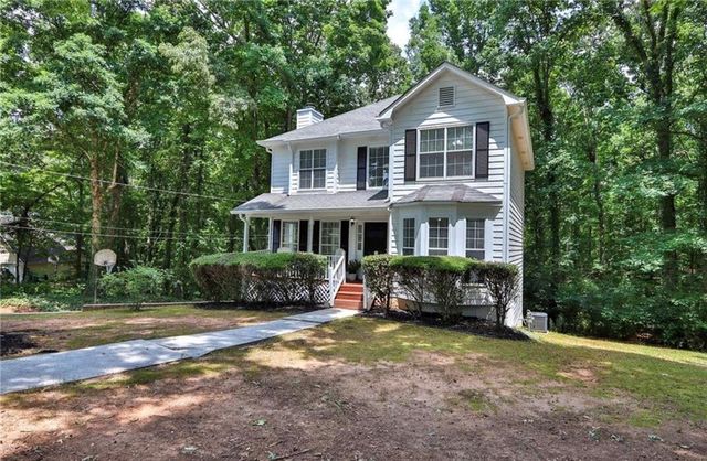 4400 Autumn Glo Court, Douglasville, GA 30135