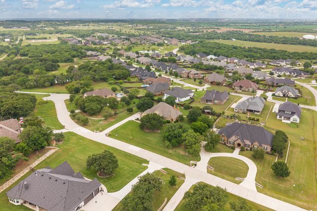 608 Elm Hill Boulevard, Burleson, TX 76028