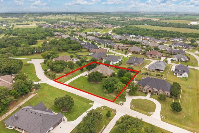 608 Elm Hill Boulevard, Burleson, TX 76028