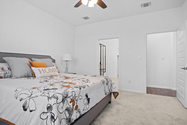 165 Slenderleaf Drive, Marble Falls, TX 78654