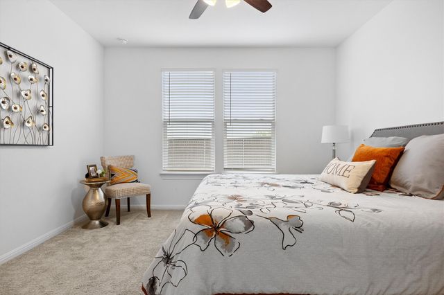 165 Slenderleaf Drive, Marble Falls, TX 78654