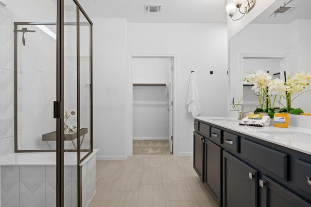 165 Slenderleaf Drive, Marble Falls, TX 78654