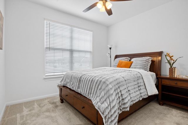 165 Slenderleaf Drive, Marble Falls, TX 78654