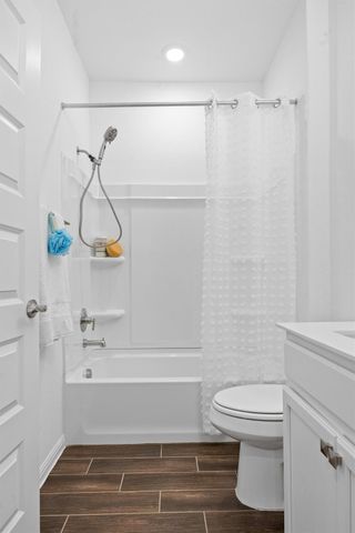 165 Slenderleaf Drive, Marble Falls, TX 78654