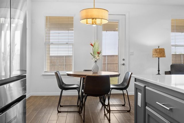 165 Slenderleaf Drive, Marble Falls, TX 78654