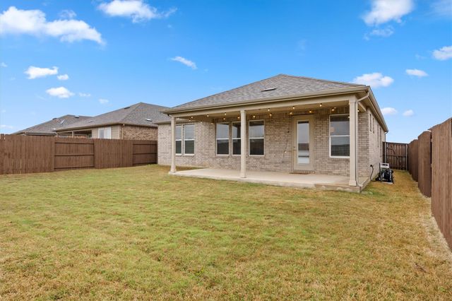 165 Slenderleaf Drive, Marble Falls, TX 78654