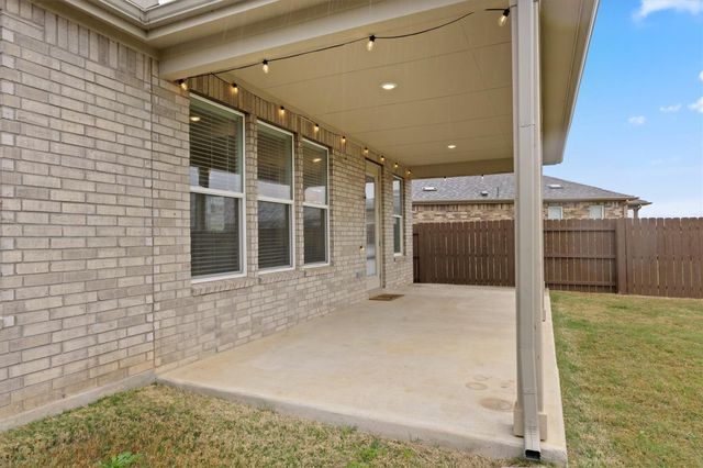 165 Slenderleaf Drive, Marble Falls, TX 78654