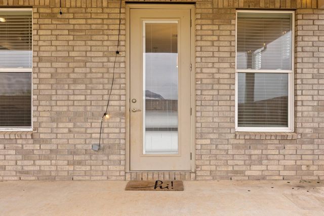 165 Slenderleaf Drive, Marble Falls, TX 78654