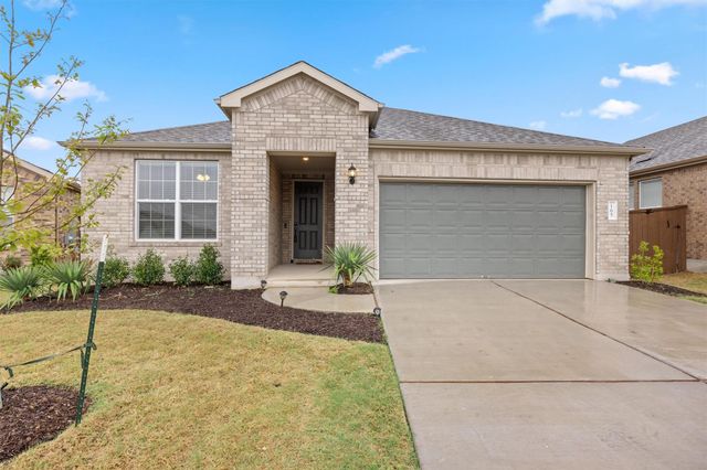 165 Slenderleaf Drive, Marble Falls, TX 78654