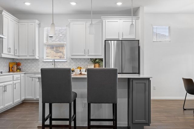 165 Slenderleaf Drive, Marble Falls, TX 78654