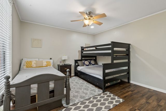 550 E Avenue J A, Grand Prairie, TX 75050