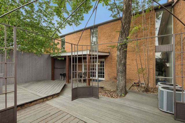 550 E Avenue J A, Grand Prairie, TX 75050