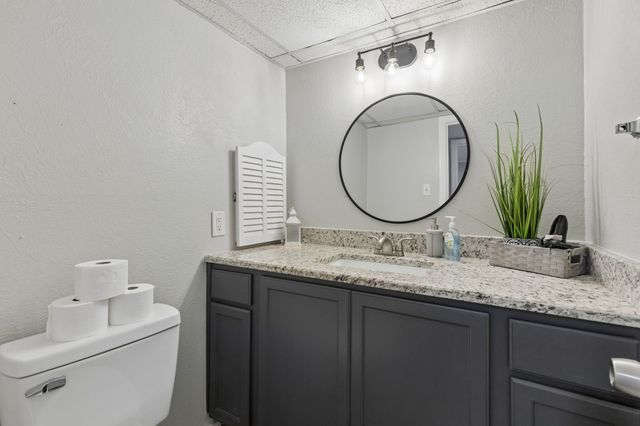 550 E Avenue J A, Grand Prairie, TX 75050