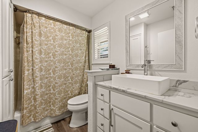 10461 Carry Back Circle, Dallas, TX 75229