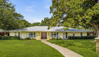 10461 Carry Back Circle, Dallas, TX 75229