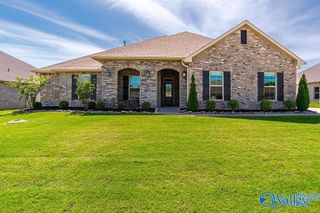 112 Waterweep Drive, Huntsville, AL 35806