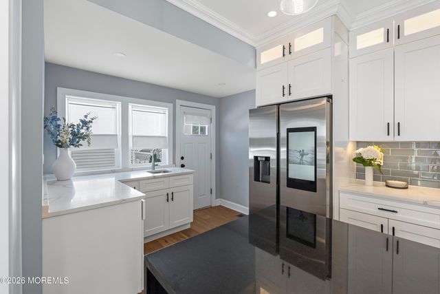 22 High Street, Red Bank, NJ 07701